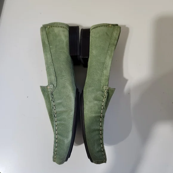 Talbots Green Leather Suede Slip-On Loafers Sz US 5.5 Comfort Career Y2K Preppy - Picture 9 of 11